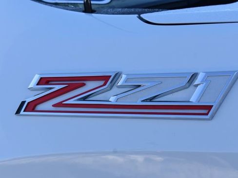 Certified 2021 Chevrolet Silverado 1500 LT Trail Boss w/ Convenience Package II image 13