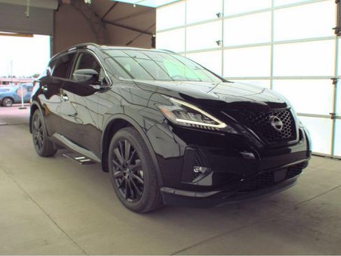 Used 2023 Nissan Murano SV w/ SV Midnight Edition Package AWD/4WD image 4