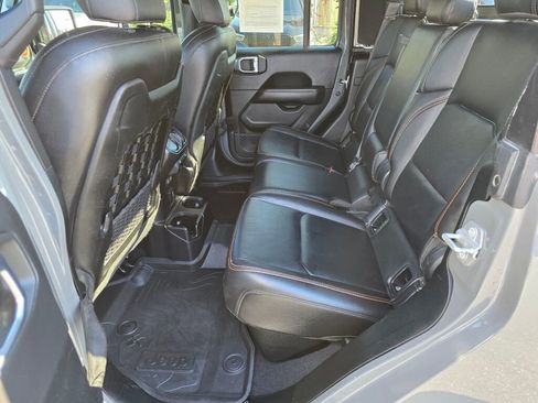 Used 2021 Jeep Gladiator Mojave image 15