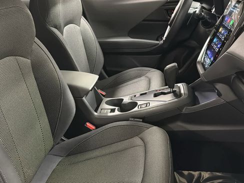 Used 2024 Subaru Crosstrek 2.0i Premium AWD/4WD image 33