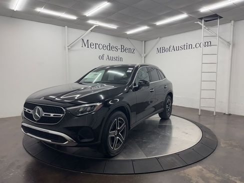 Used 2026 Mercedes-Benz GLC 300 GLC 300 image 3