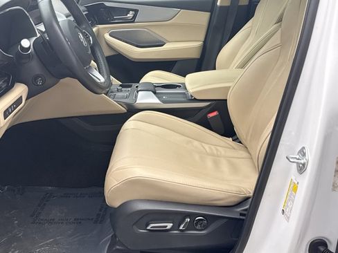 Used 2023 Acura MDX SH-AWD w/ Technology Package image 11