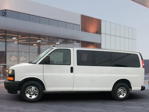 Used 2022 Chevrolet Express 2500 LS image 4