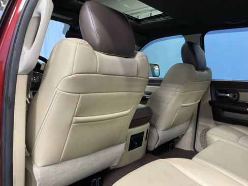 Used 2015 RAM 1500 Laramie w/ Convenience Group image 27