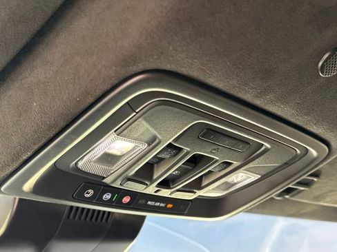 Used 2024 GMC Sierra 2500 AT4X image 28