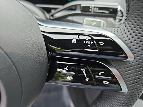New 2026 Mercedes-Benz GLC 300 image 19