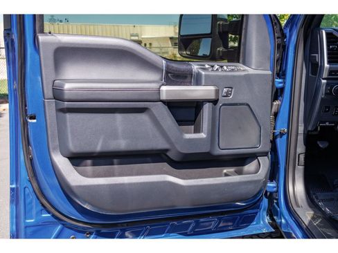 Used 2022 Ford F350 Platinum AWD/4WD image 12