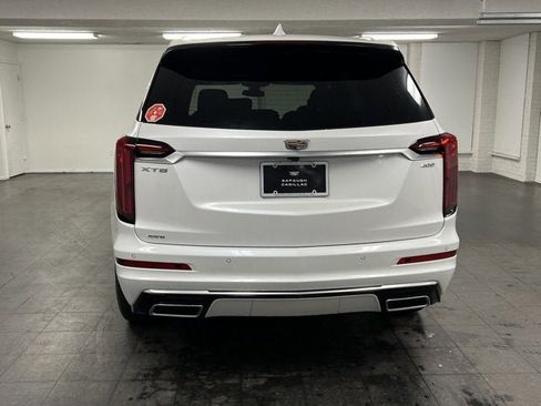 New 2025 Cadillac XT6 Premium Luxury w/ LPO, Floor Liner Package image 4