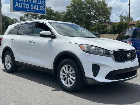 Used 2019 Kia Sorento FWD w/ LX Convenience Package image 6