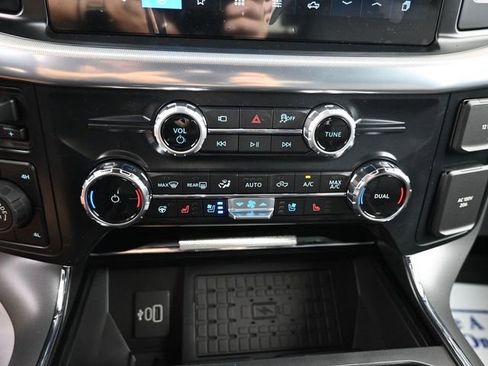 New 2025 Ford F150 Lariat w/ Equipment Group 502A High image 16