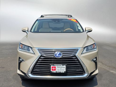 Used 2018 Lexus RX 450hL Premium w/ Premium Package AWD/4WD image 8