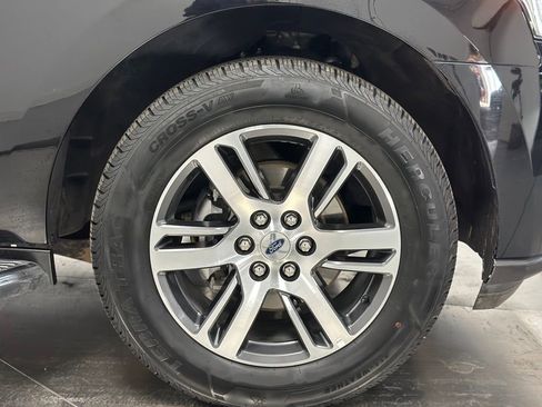 Certified 2023 Ford Expedition Limited image 29