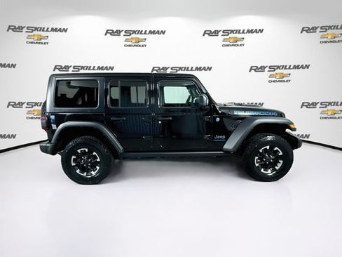 Used 2024 Jeep Wrangler Unlimited Rubicon 4xe AWD/4WD image 8