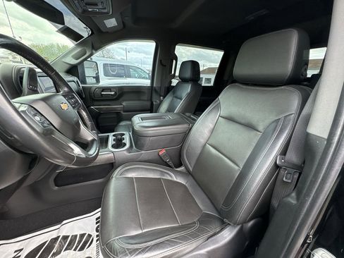 Used 2020 Chevrolet Silverado 3500 LTZ w/ LTZ Plus Package image 3