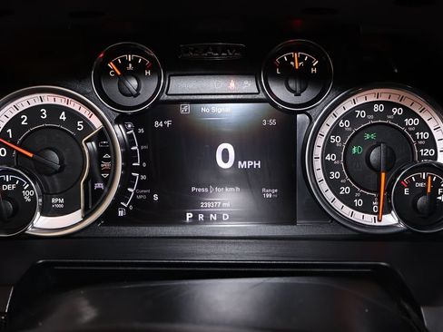 Used 2016 RAM 3500 Laramie AWD/4WD image 22