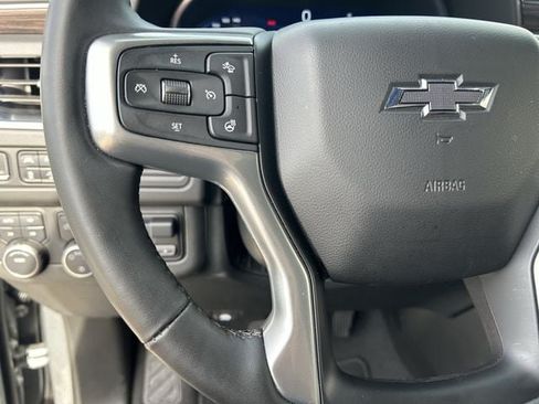 Used 2024 Chevrolet Tahoe Z71 w/ Luxury Package AWD/4WD image 25