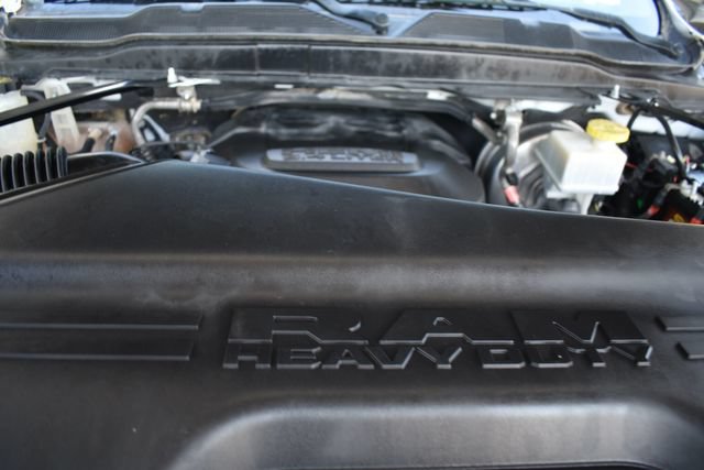 Used 2021 RAM 2500 Tradesman w/ Chrome Appearance Group AWD/4WD image 17