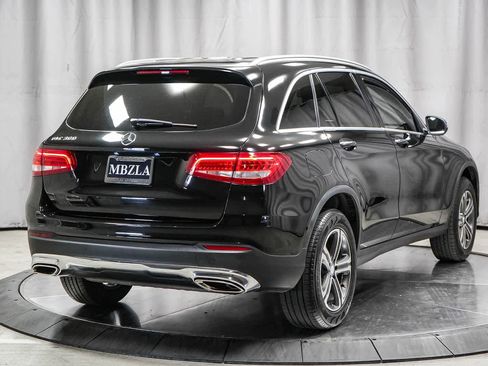 Used 2016 Mercedes-Benz GLC 300 image 7