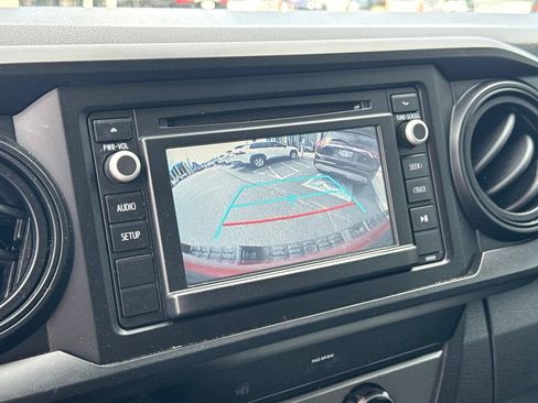 Used 2018 Toyota Tacoma SR w/ SR Convenience Package AWD/4WD image 41