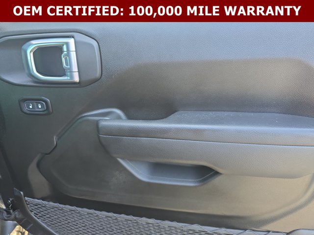 Certified 2025 Jeep Gladiator Sport AWD/4WD image 21