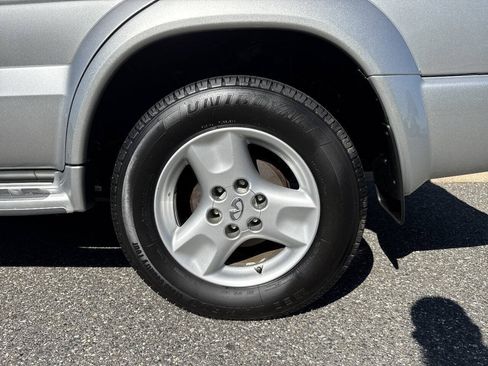 Used 2002 INFINITI QX4 4WD image 23