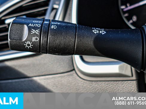 Used 2023 Nissan Murano SV image 28