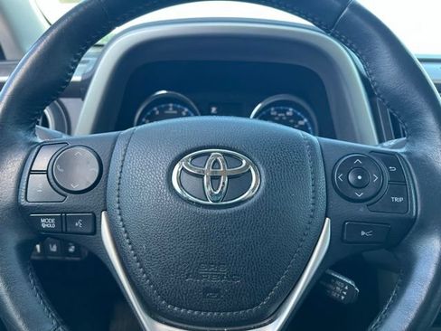 Used 2017 Toyota RAV4 Platinum w/ All Weather Liner Package AWD/4WD image 17