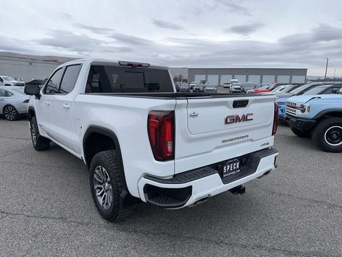 Used 2023 GMC Sierra 1500 AT4 w/ Technology Package image 5