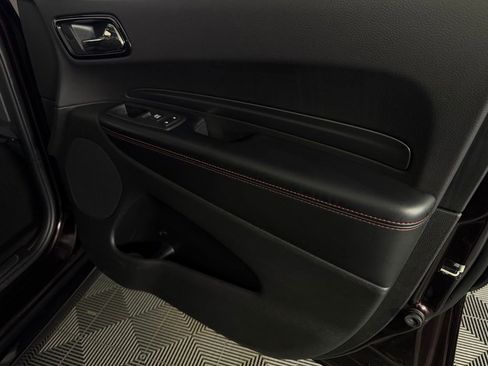 Used 2025 Dodge Durango GT AWD/4WD image 33