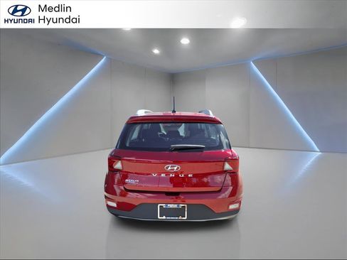 New 2026 Hyundai Venue SEL image 4