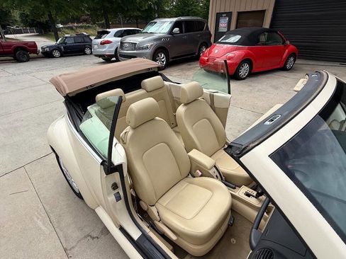 Used 2004 Volkswagen Beetle GLS FWD image 59