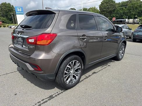 Used 2019 Mitsubishi Outlander Sport LE FWD image 3