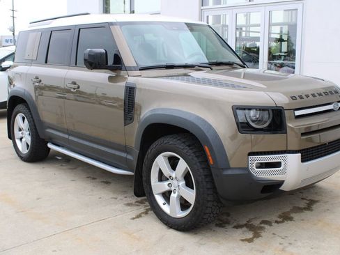 Used 2021 Land Rover Defender 110 SE AWD/4WD image 1