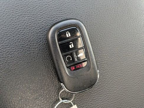 Used 2025 Honda CR-V Sport-L image 31