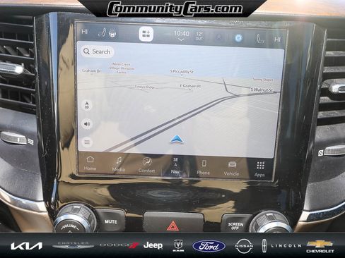 Used 2022 RAM 1500 Laramie image 17