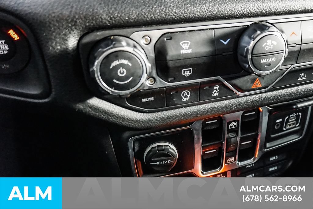 Used 2025 Jeep Wrangler Unlimited Sport AWD/4WD image 41