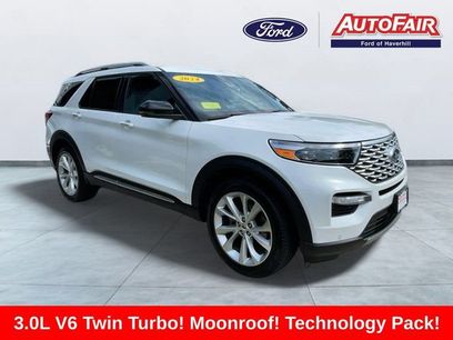Certified 2024 Ford Explorer Platinum w/ Technology Package