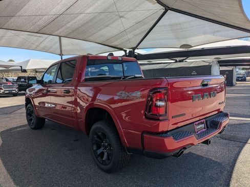 New 2026 RAM 1500 Big Horn AWD/4WD image 9