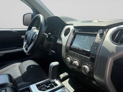 Used 2017 Toyota Tundra SR5 w/ SR5 Upgrade Package RWD image 34
