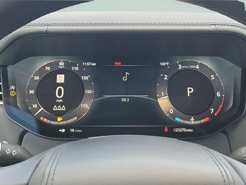 Used 2023 Land Rover Range Rover SE AWD/4WD image 25