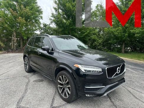 Used 2018 Volvo XC90 T5 Momentum w/ Convenience Package AWD/4WD image 1