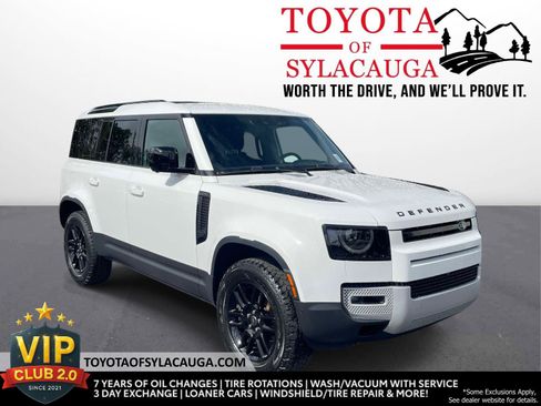 Used 2025 Land Rover Defender 110 S AWD/4WD image 1