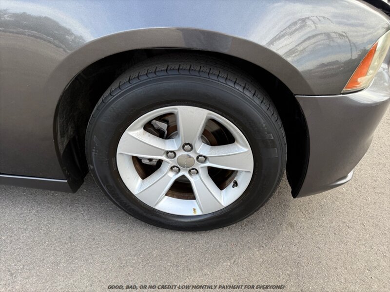 Used 2013 Dodge Charger SXT RWD image 20