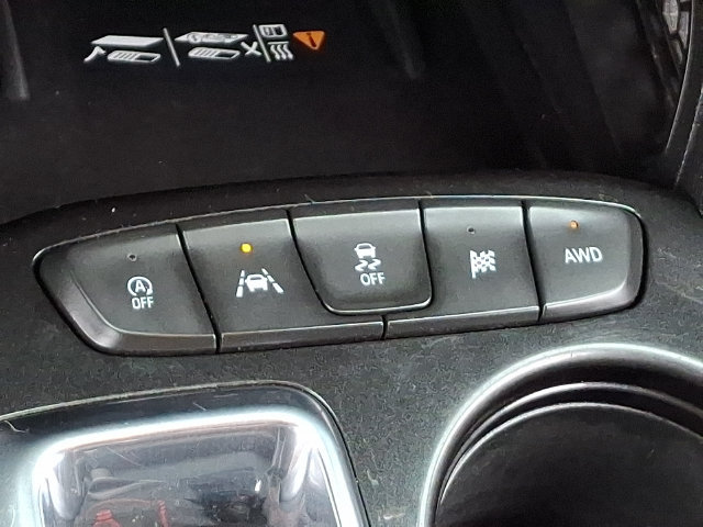 Used 2021 Chevrolet TrailBlazer RS w/ Sun and Liftgate Package AWD/4WD image 17