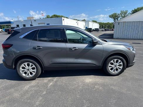Used 2023 Ford Escape Active AWD/4WD image 10