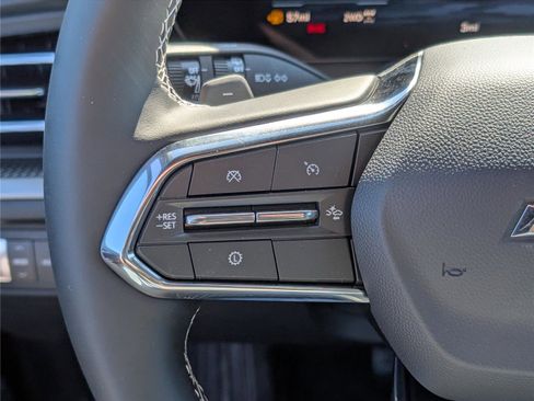 New 2026 Chevrolet Traverse LT w/ Driver Confidence Package image 19