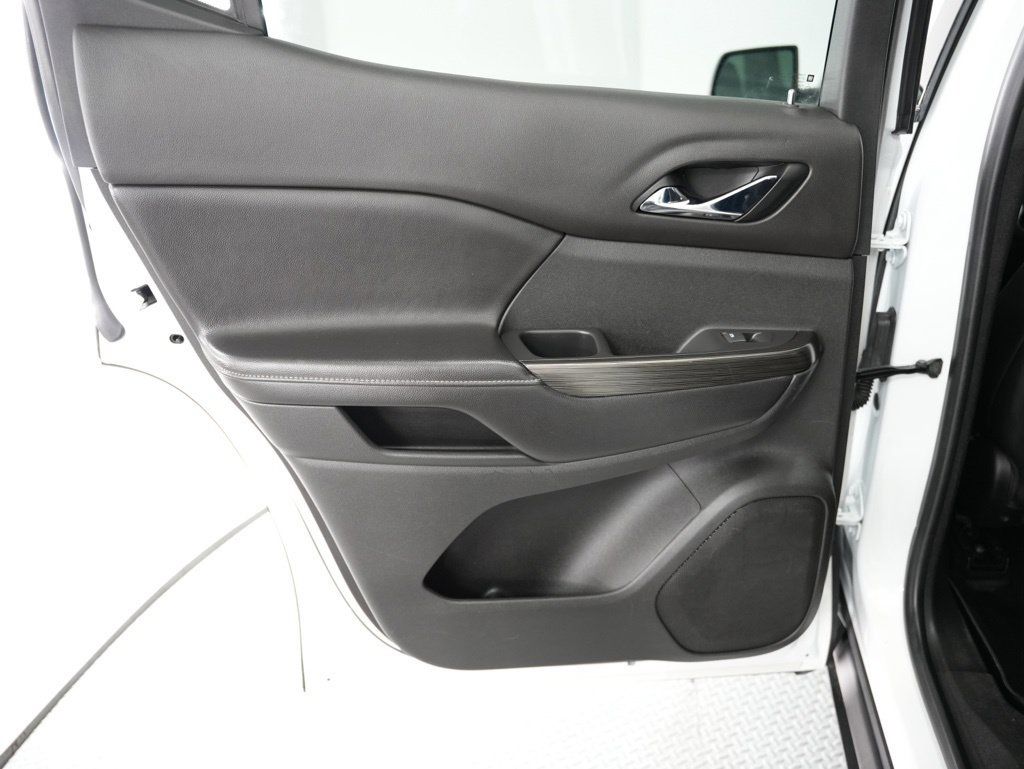 Used 2019 GMC Acadia SLT FWD image 34