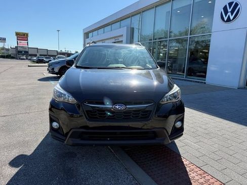 Used 2020 Subaru Crosstrek 2.0i Premium w/ Moonroof Package 2 AWD/4WD image 2