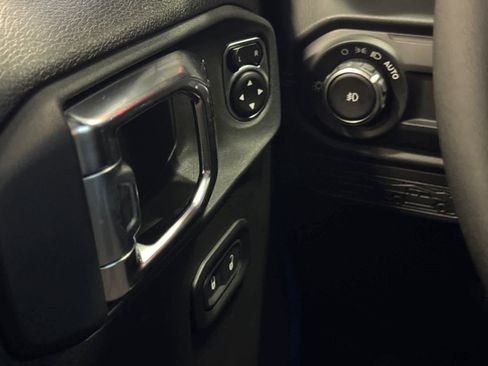 New 2026 Jeep Wrangler Rubicon w/ Steel Bumper Group image 21