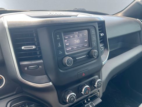 Used 2022 RAM 1500 Big Horn w/ Protection Group AWD/4WD image 14